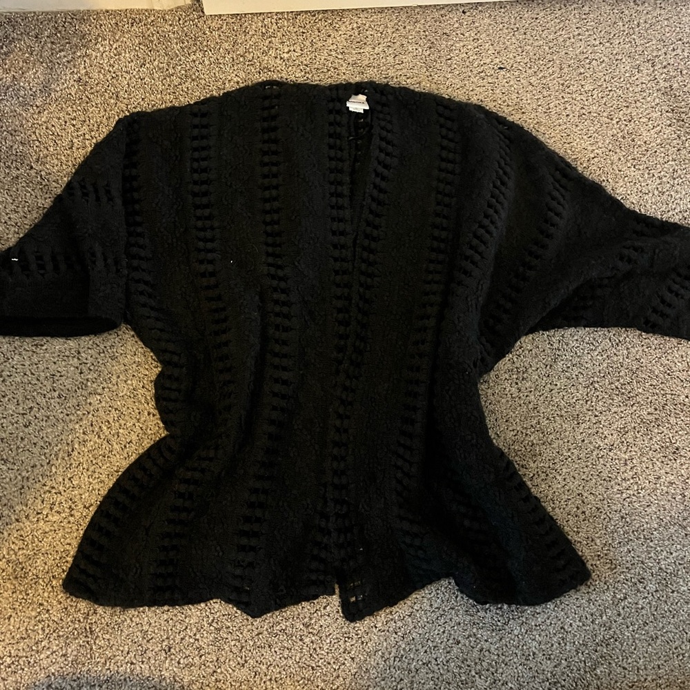 Black Women's Short Sleeve Sweater